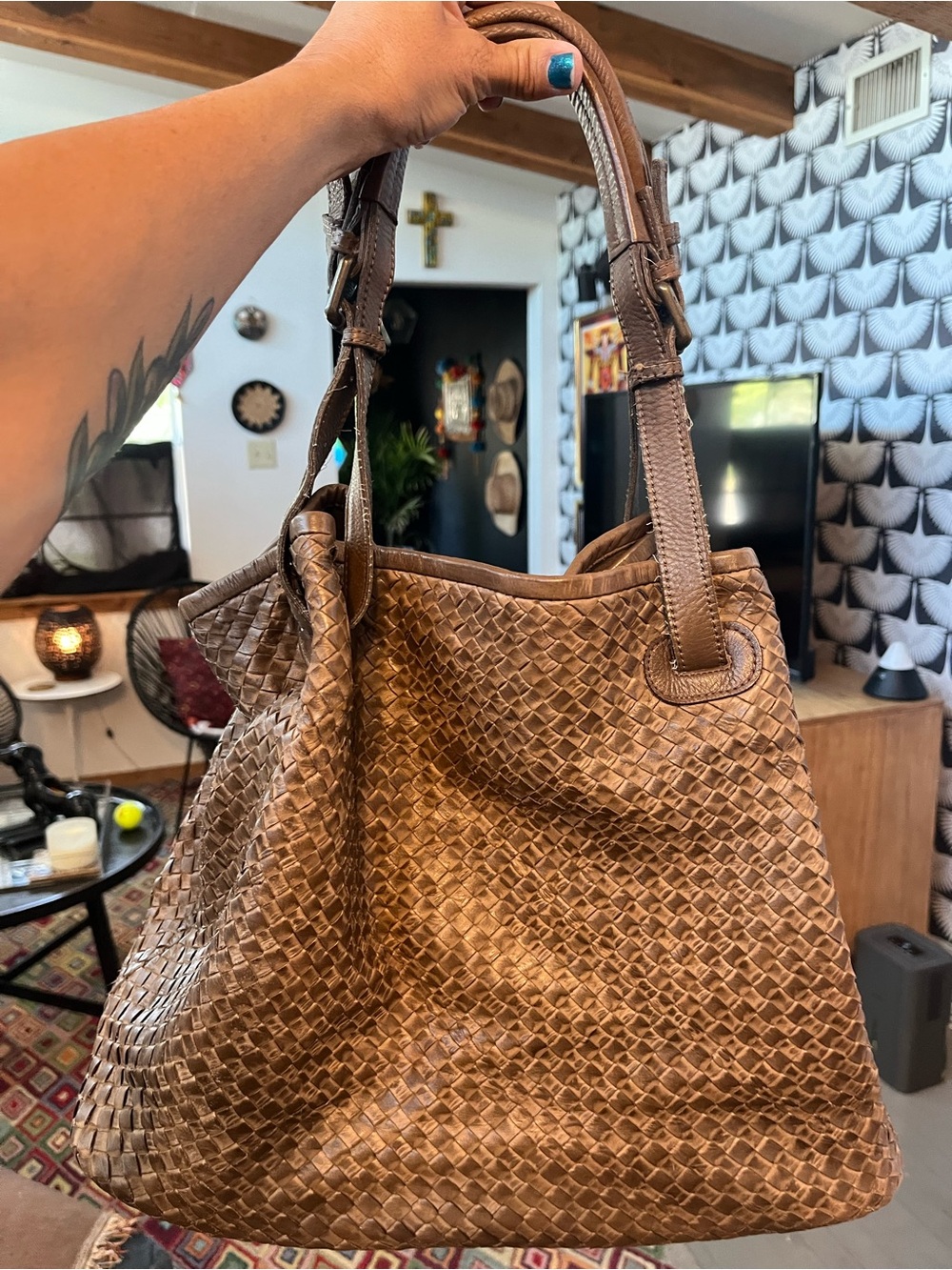 Valentina Woven Shoulder Bag - Brown